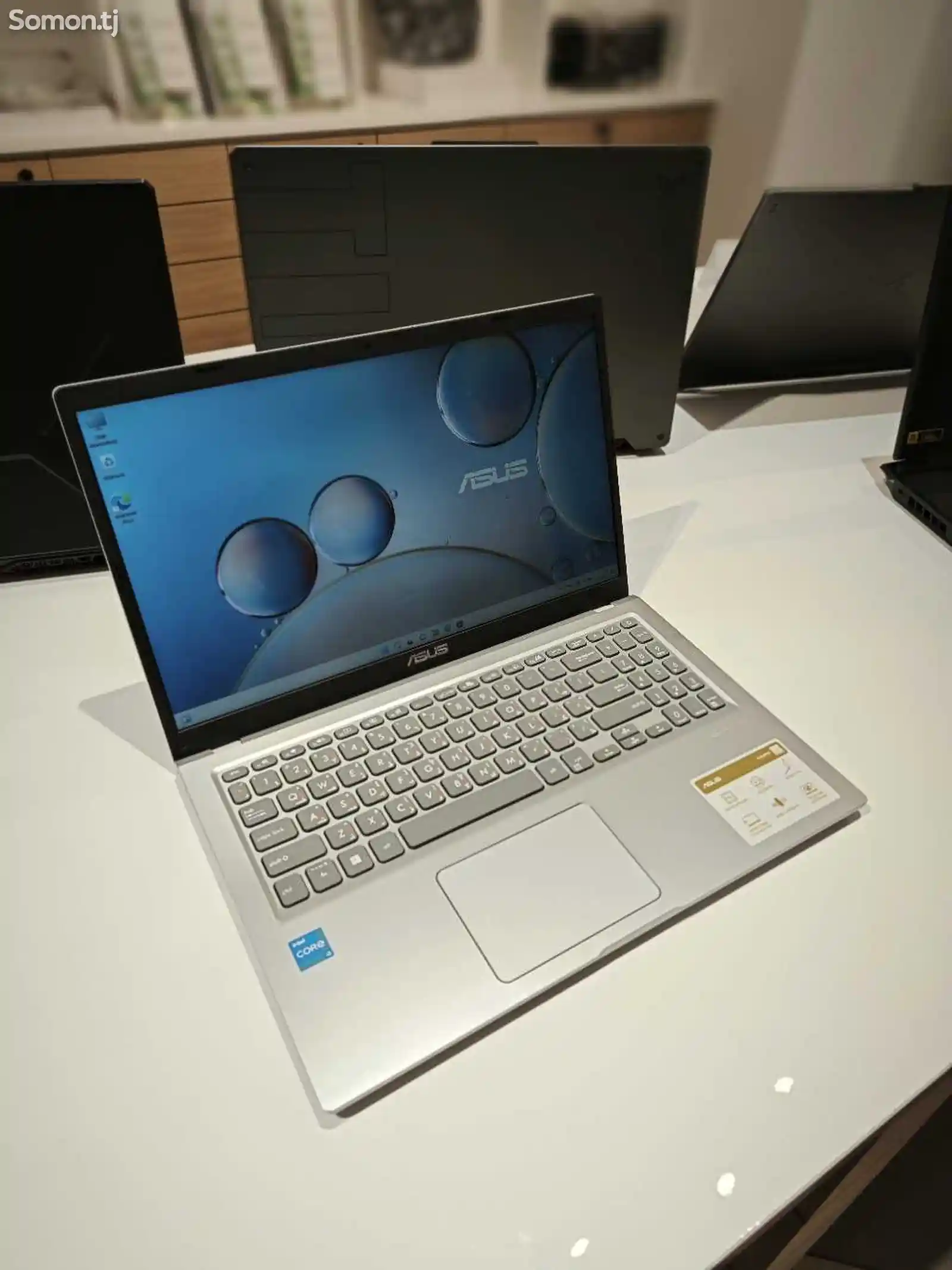 Ноутбук Asus Vivobook core i3 1115G4 4/256gb SSD-2