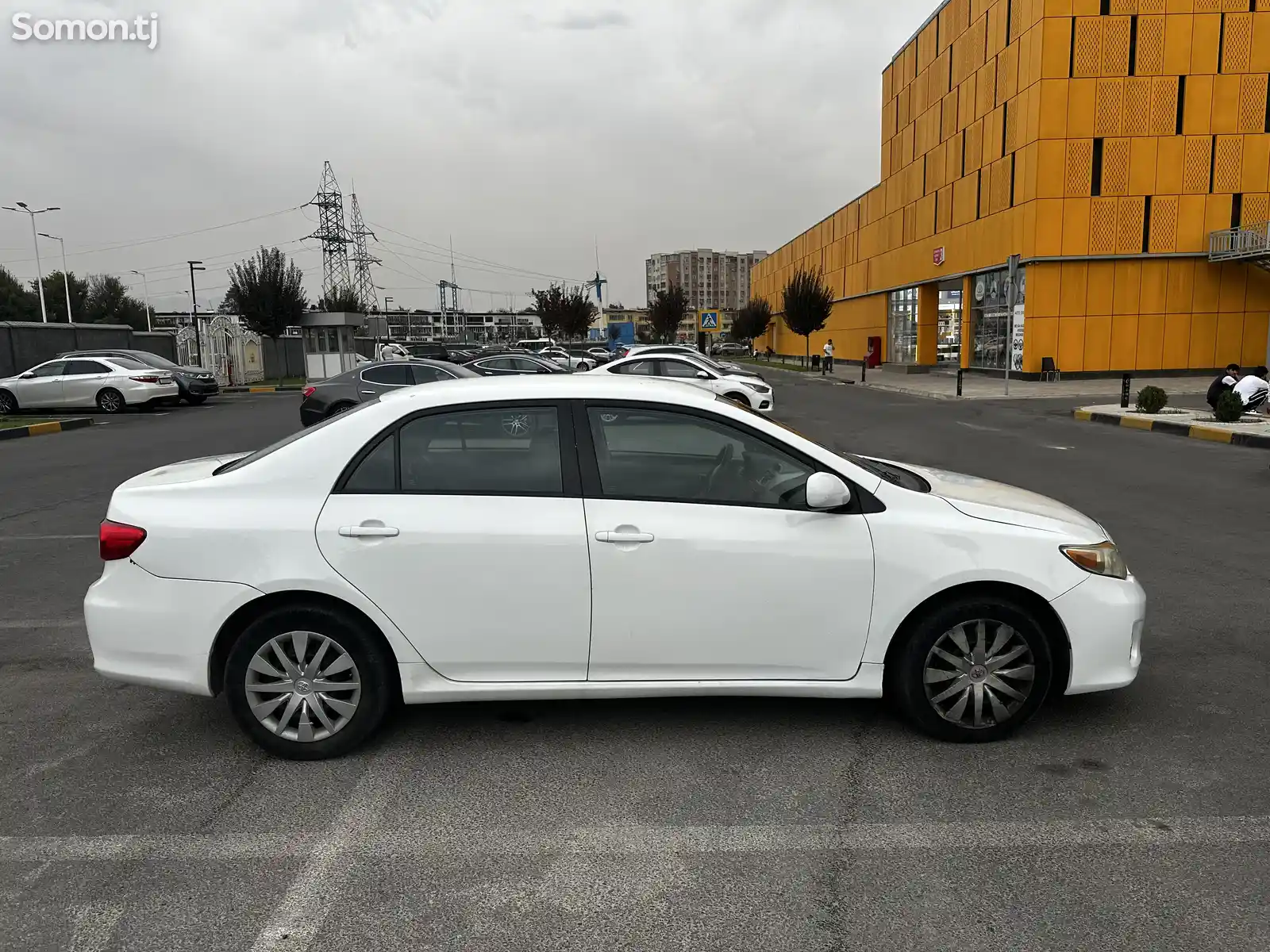 Toyota Corolla, 2013-3