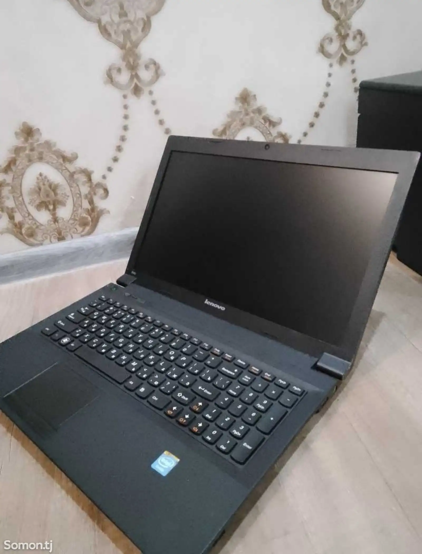 Ноутбук Lenovo-1