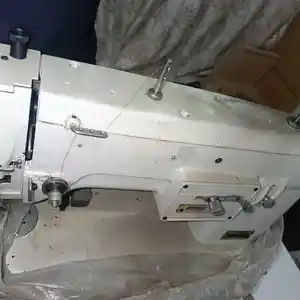 Машинка для шитья