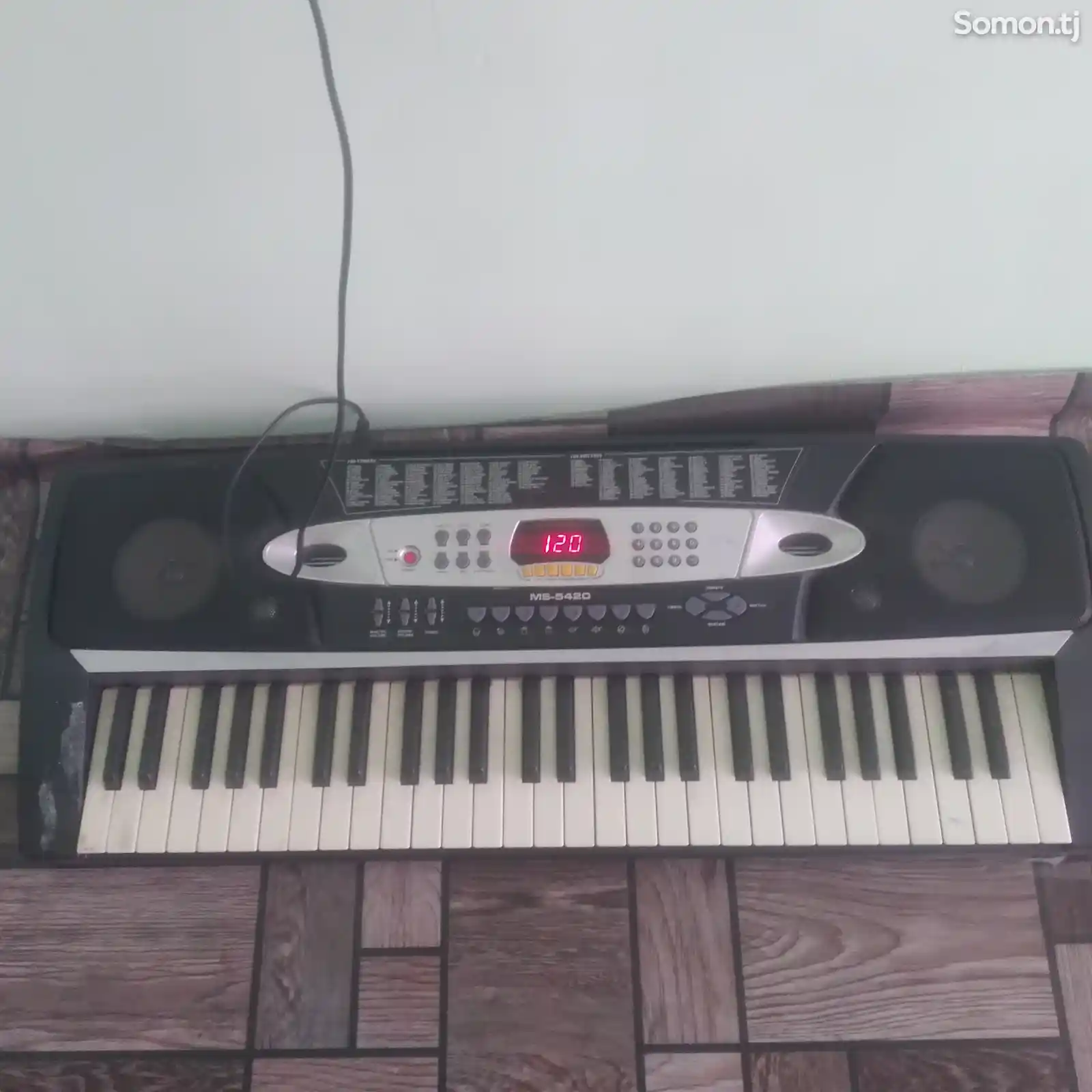 Синтезатор Yamaha-1