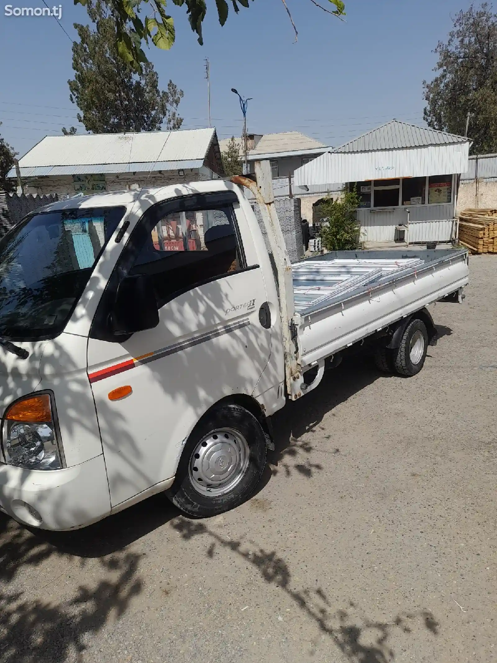 Бортовой автомобиль Hyundai Porter, 2009-3