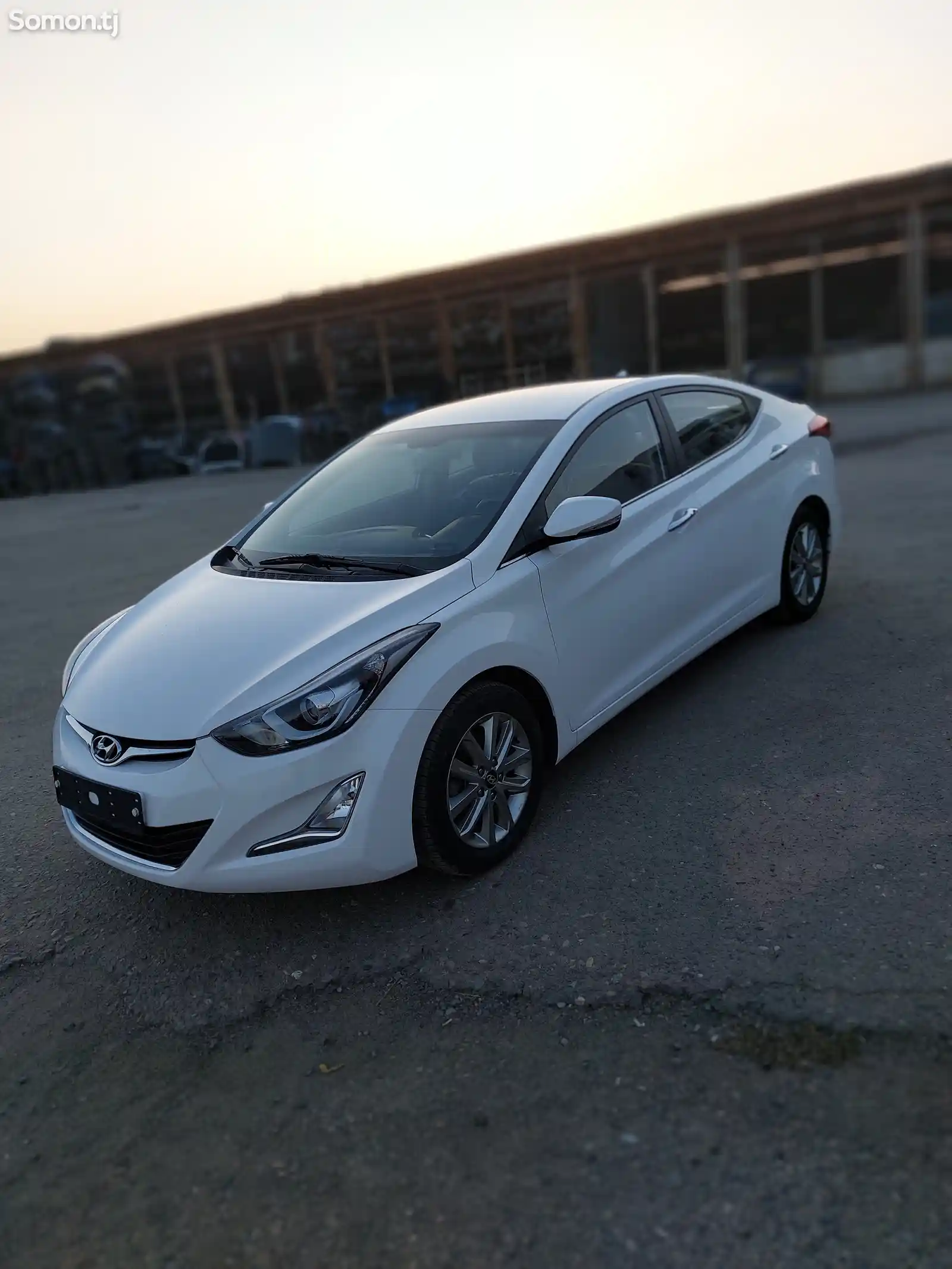 Hyundai Avante, 2014-10