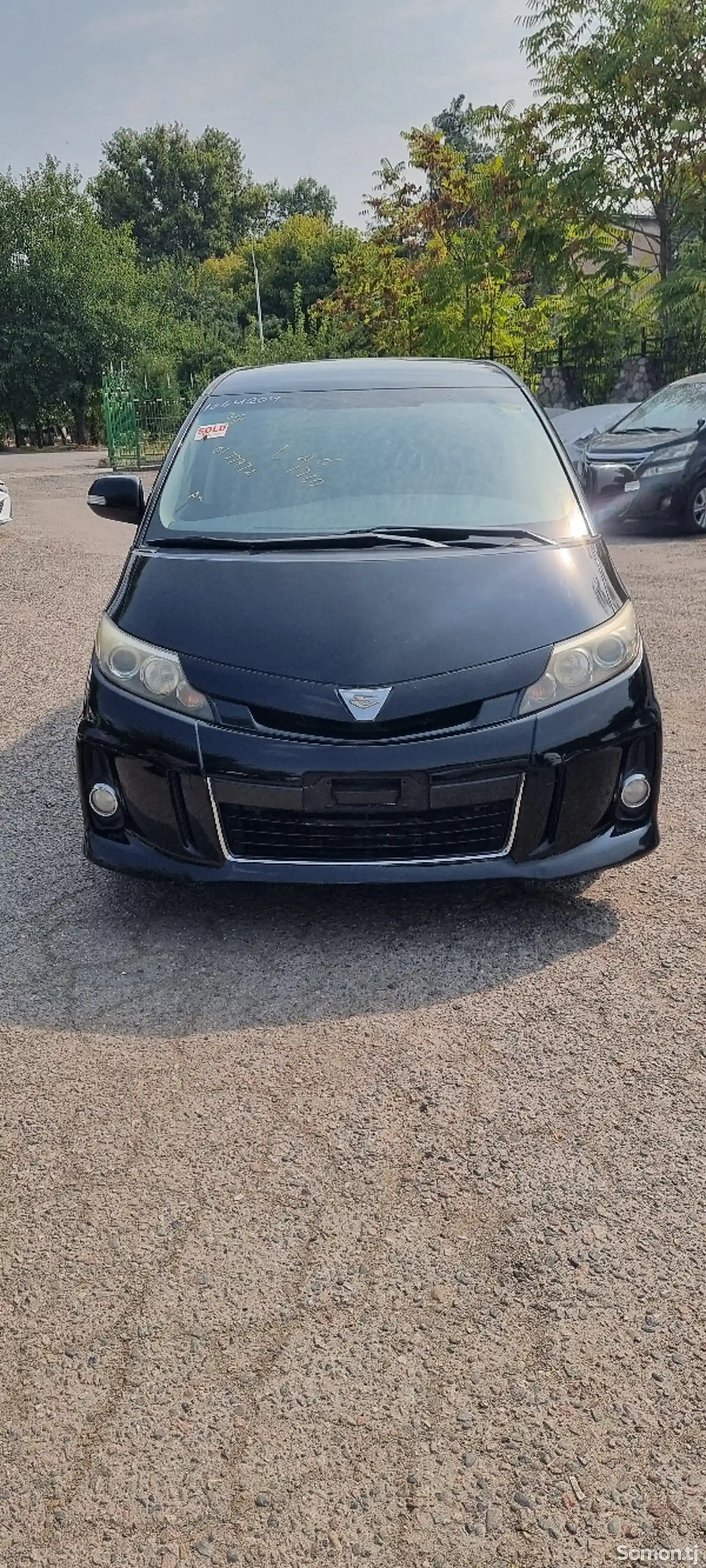 Toyota Estima, 2014-3