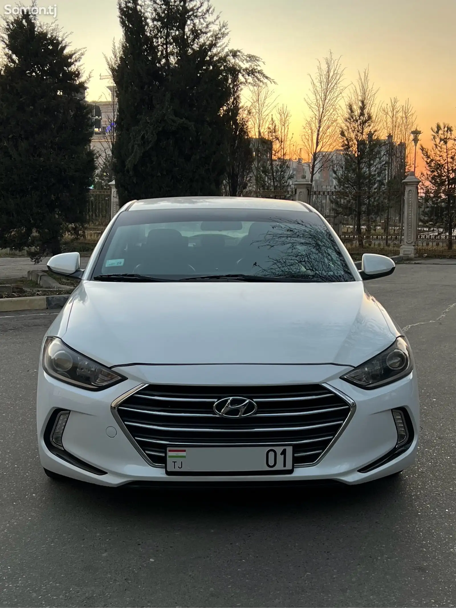 Hyundai Elantra, 2017-1