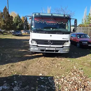 Бортовой грузовик Mercedes-Benz Atego, 2006