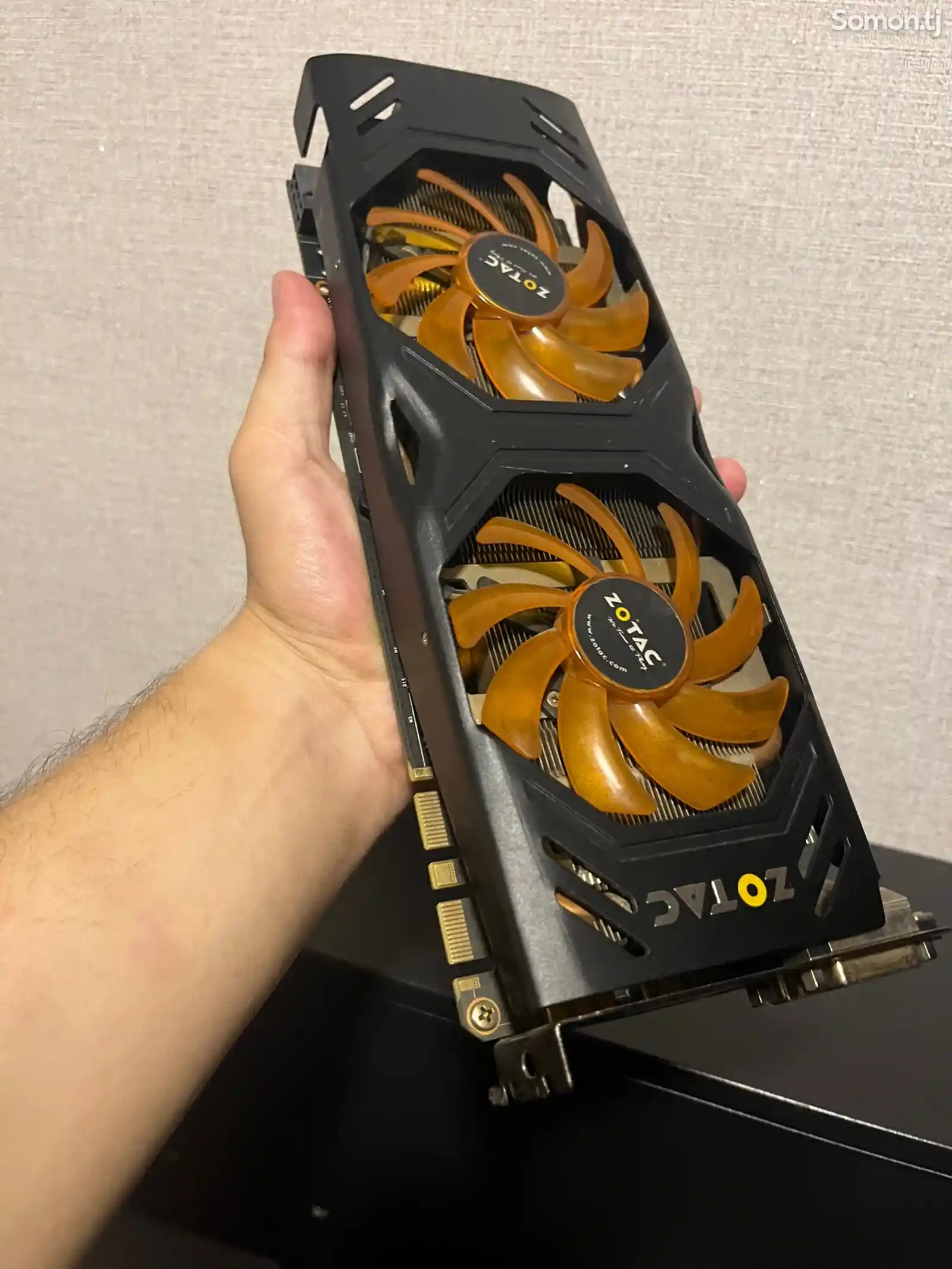 Видеокарта Zotac NVIDIA GTX760 2gb 192bit-1