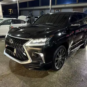 Lexus LX series, 2017