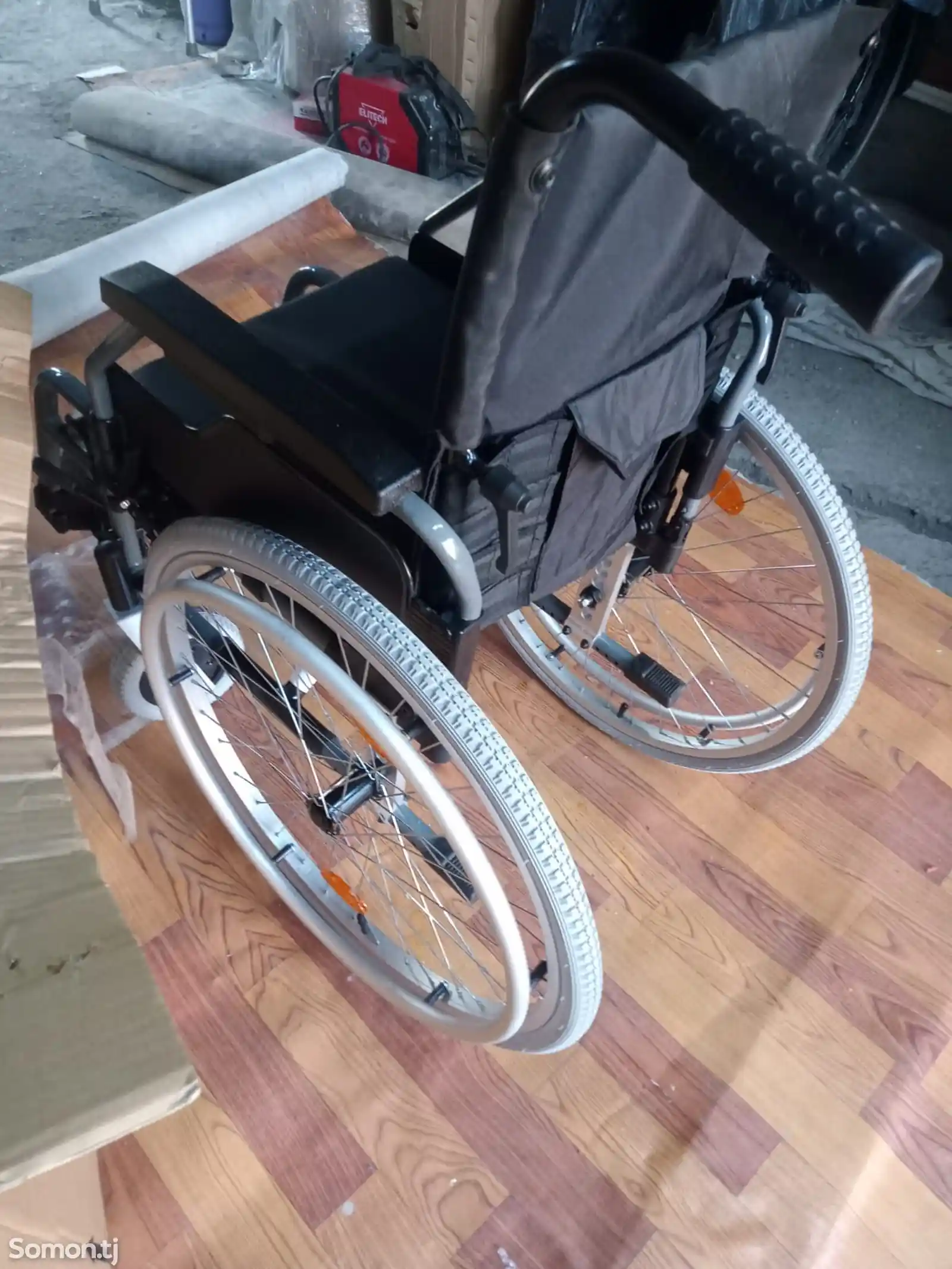 Детская инвалидная коляска-9
