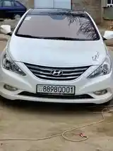 Hyundai Sonata, 2013-8