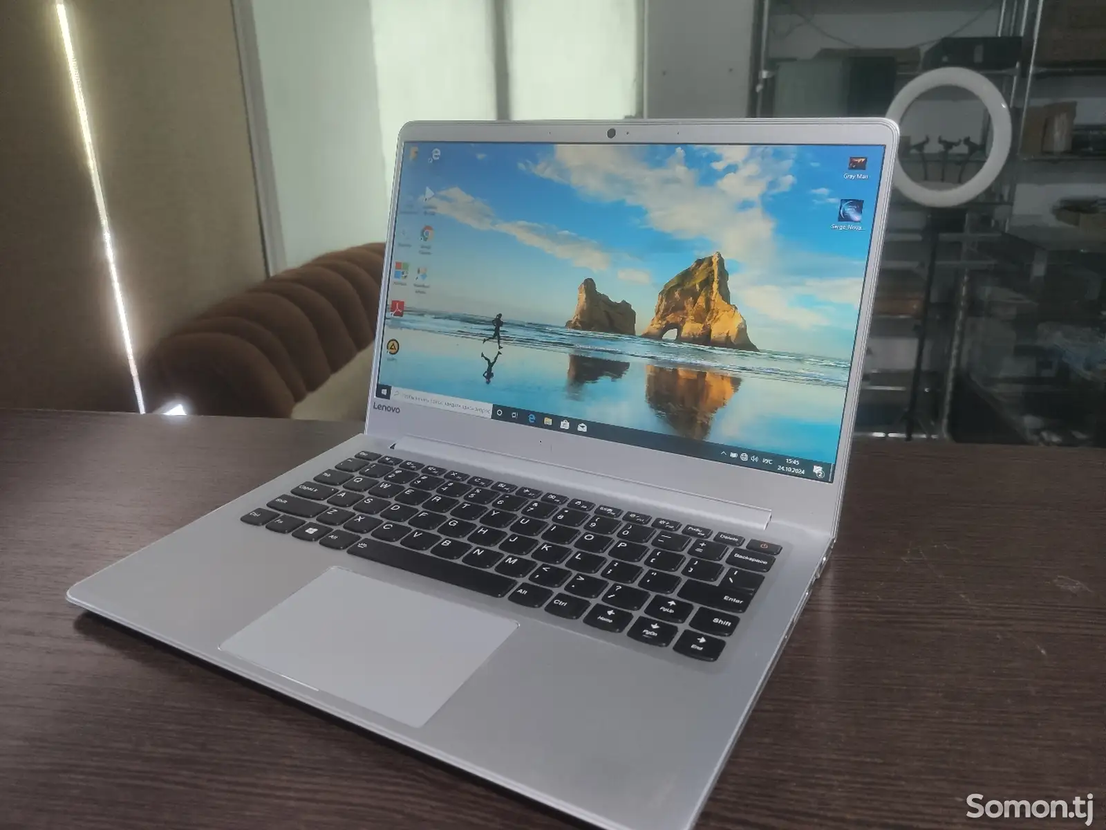 Ультрабук Lenovo i5-7200U FHD-1