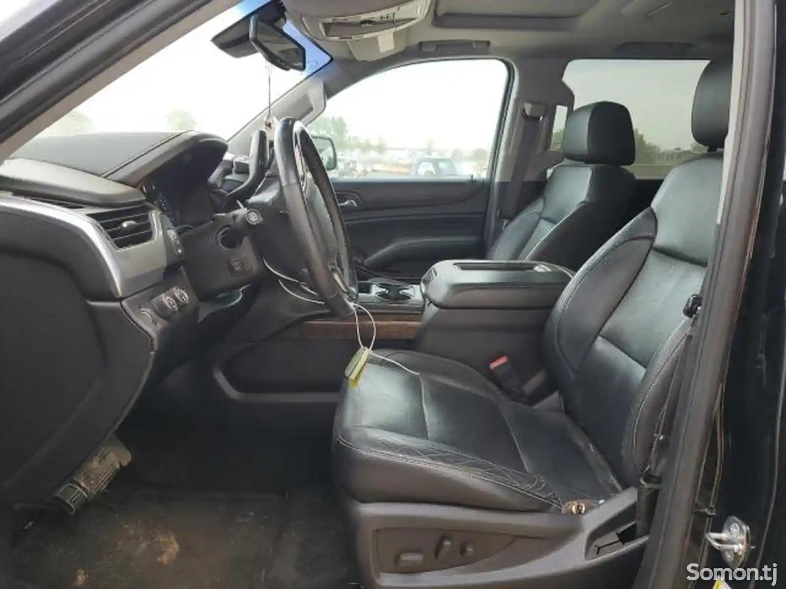 Chevrolet Suburban, 2015-7