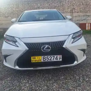 Lexus ES series, 2013