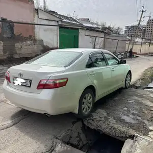 Toyota Camry, 2008