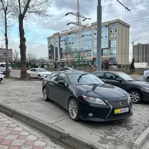 Lexus ES series, 2015