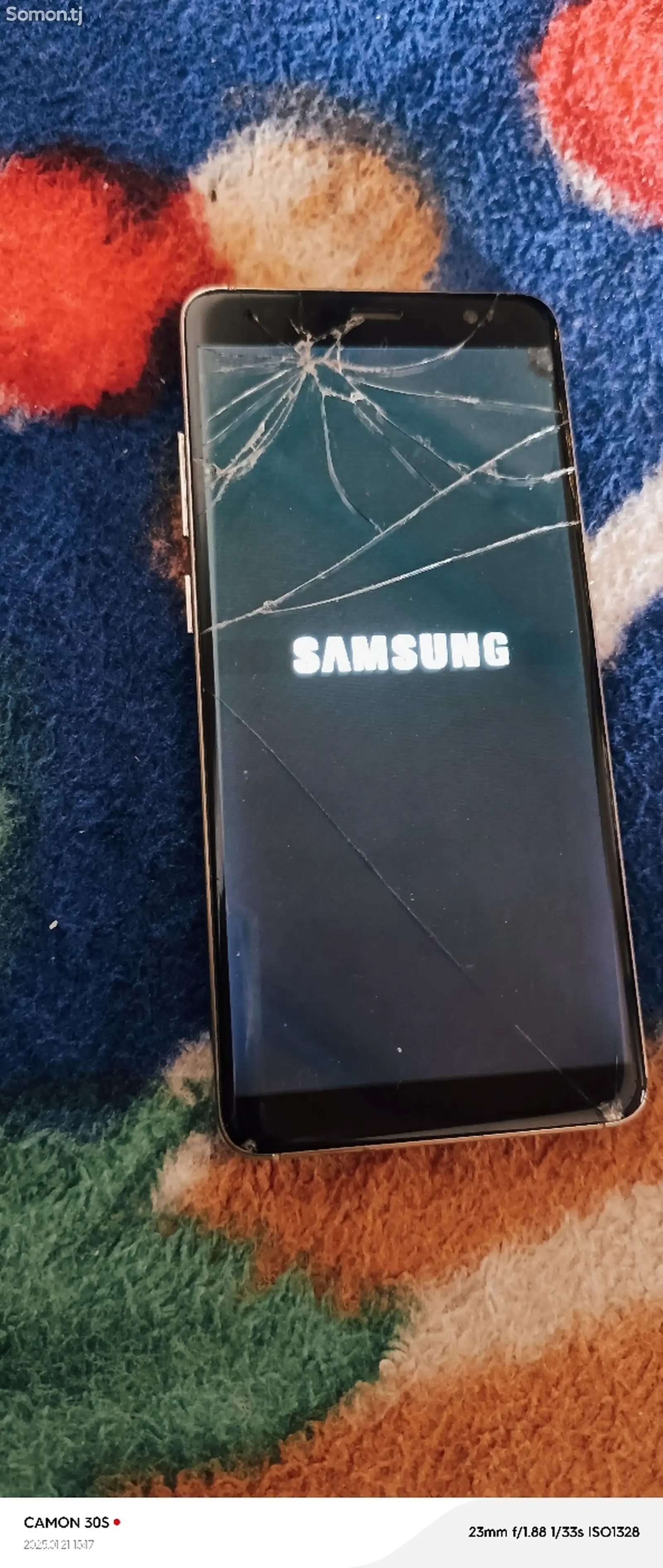 Samsung Galaxy S10 Plus на запчасти-1