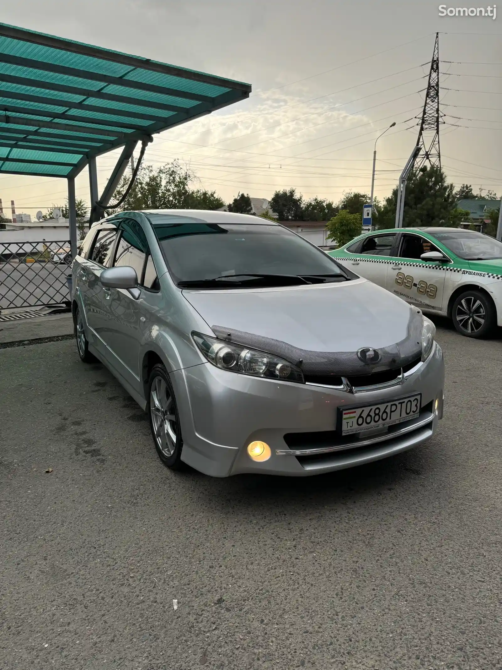 Toyota Wish, 2010-9