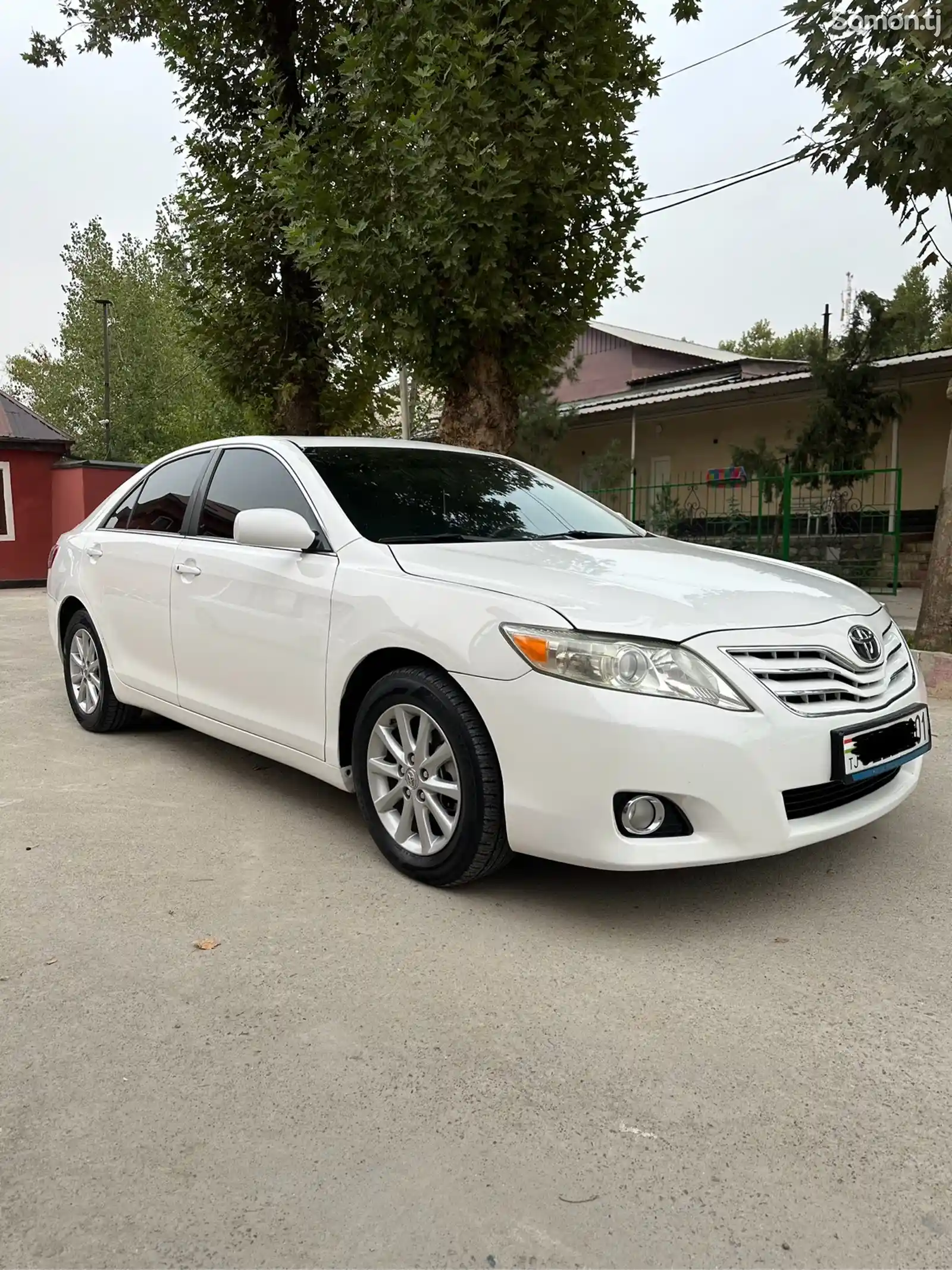 Toyota Camry, 2011-1