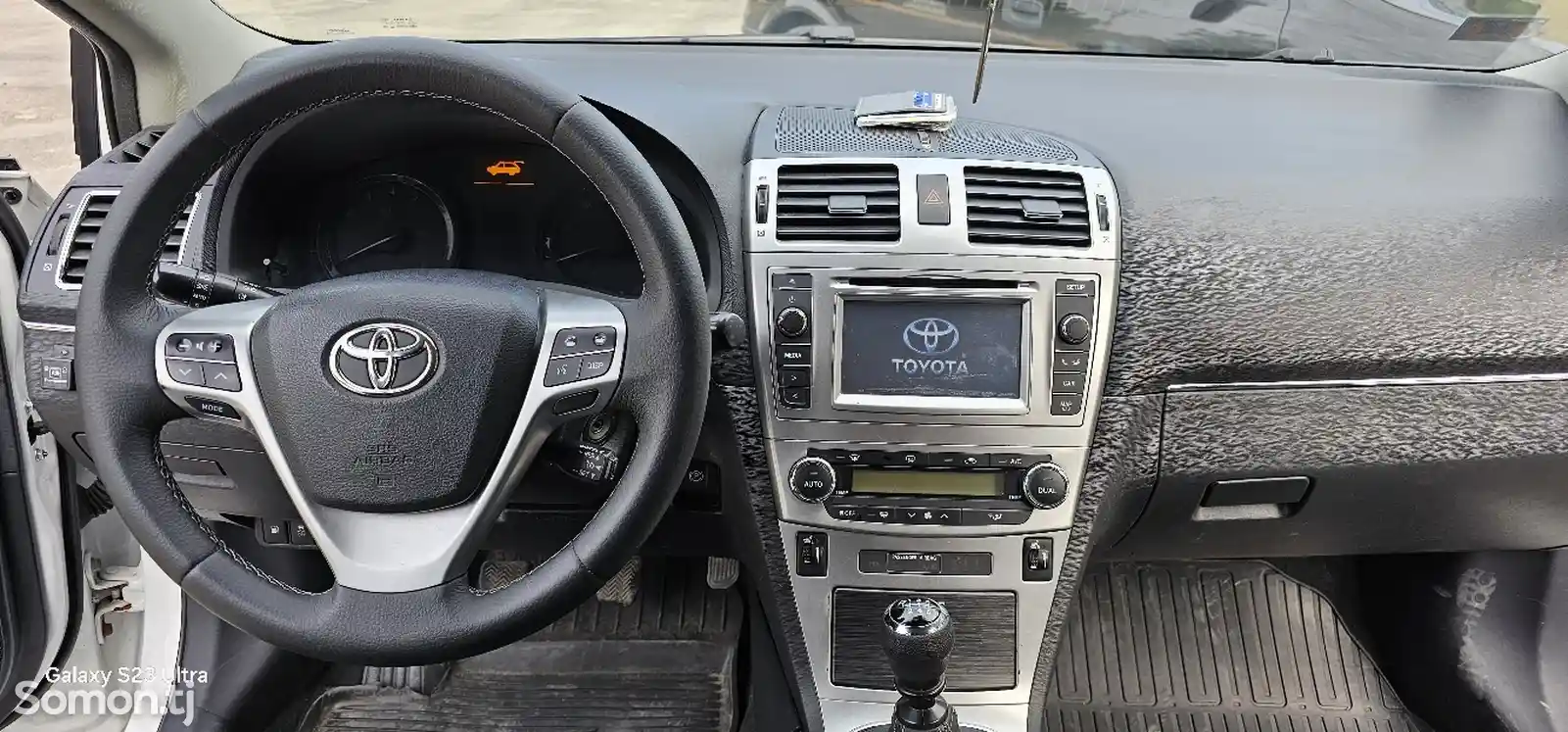 Toyota Avensis, 2015-3