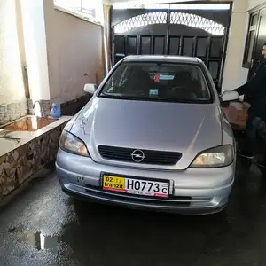 Opel Astra J, 2000