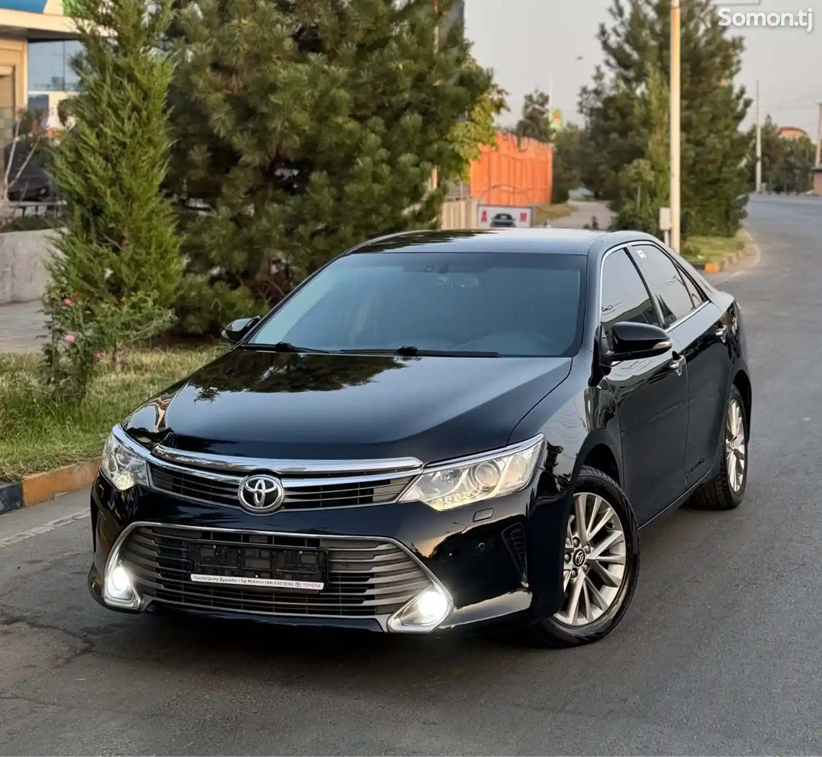 Toyota Camry, 2015-1