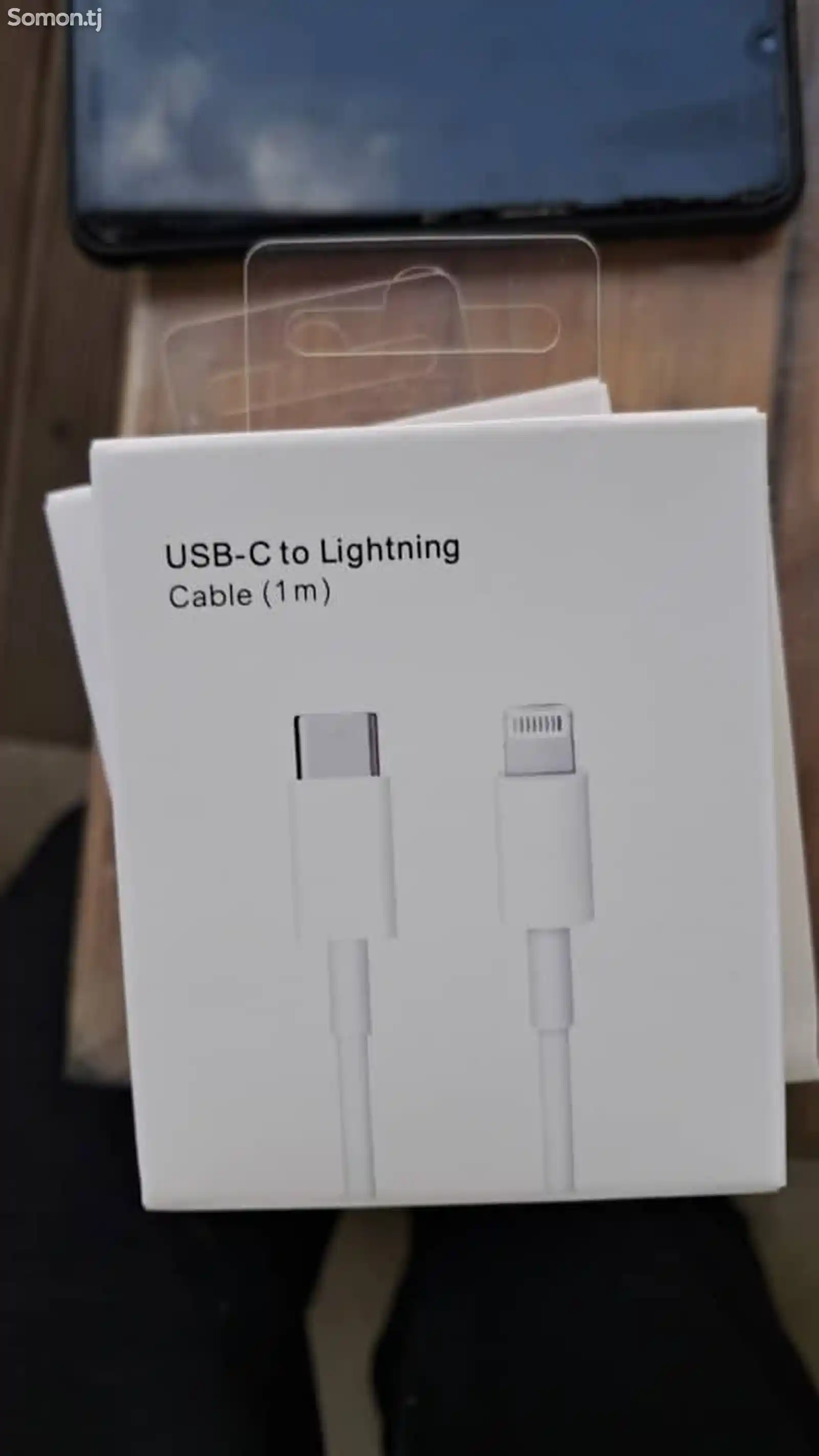 Кабель USB-C to Ligthning