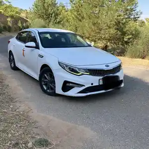 Kia Optima, 2019