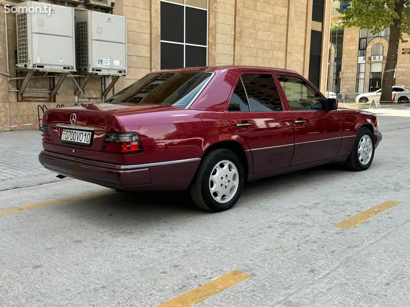 Mercedes-Benz E class, 1992-6