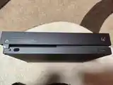 Игровая приставка Microsoft Xbox One X-2