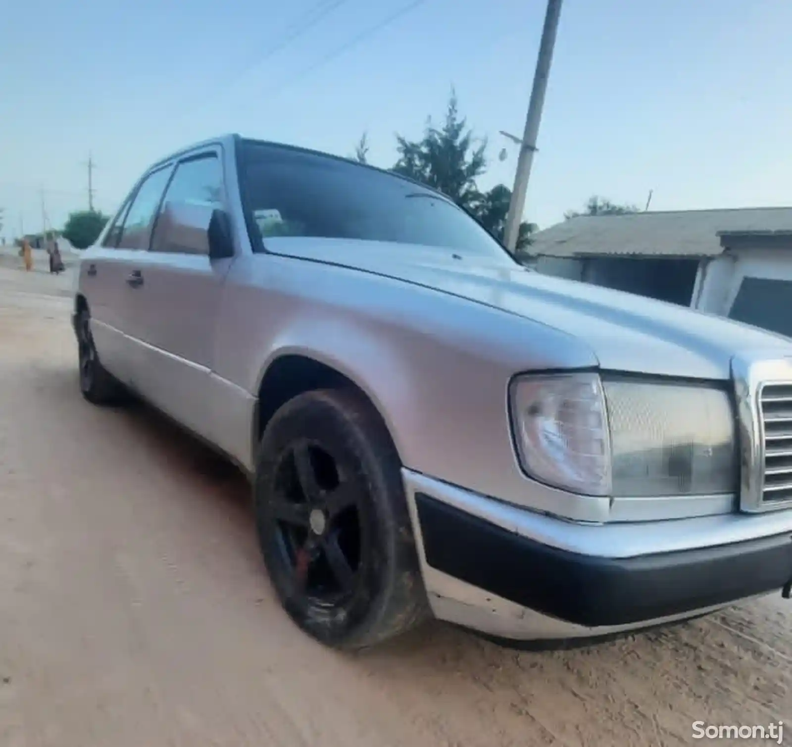 Mercedes-Benz W124, 1993-8