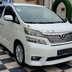 Toyota Vellfire, 2010