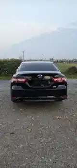 Toyota Camry, 2018-5