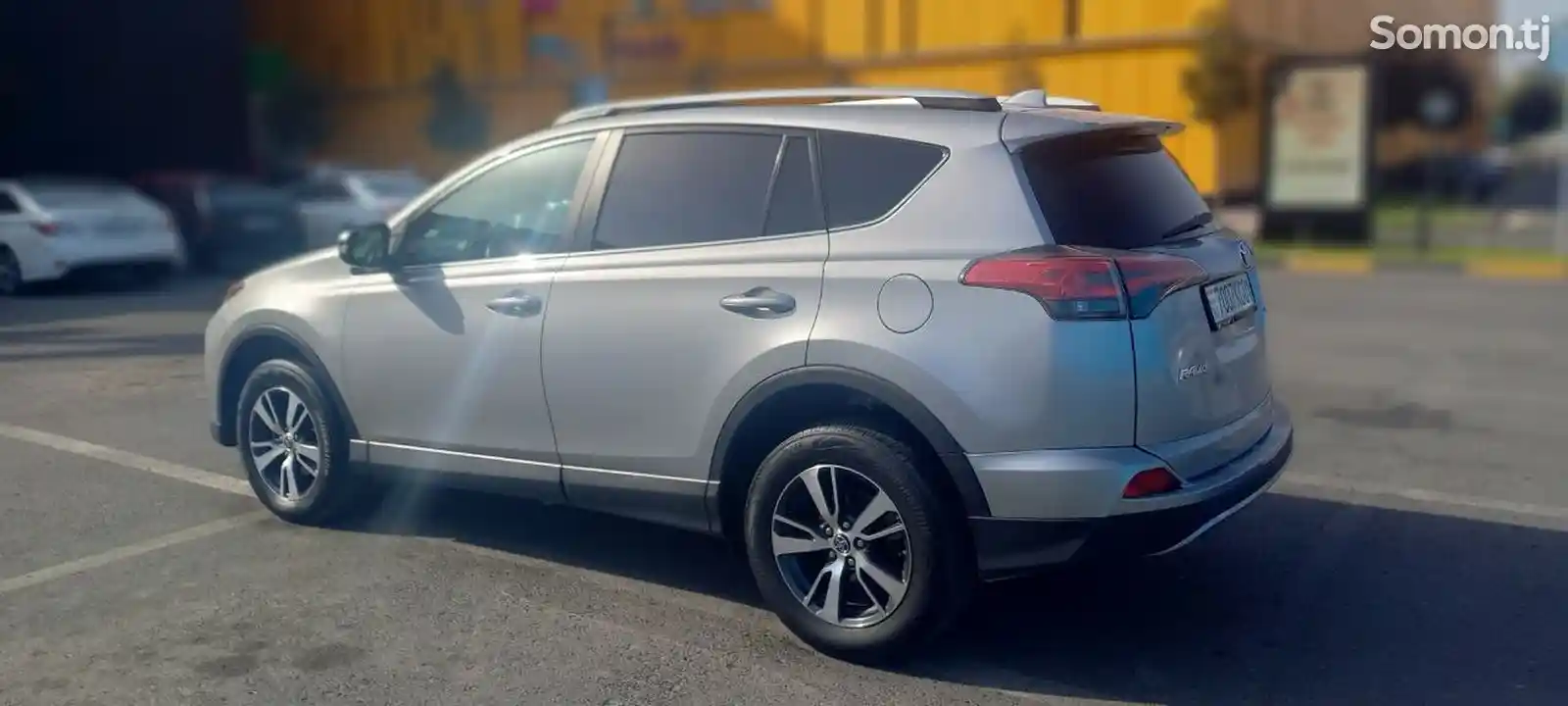 Toyota RAV 4, 2018-6