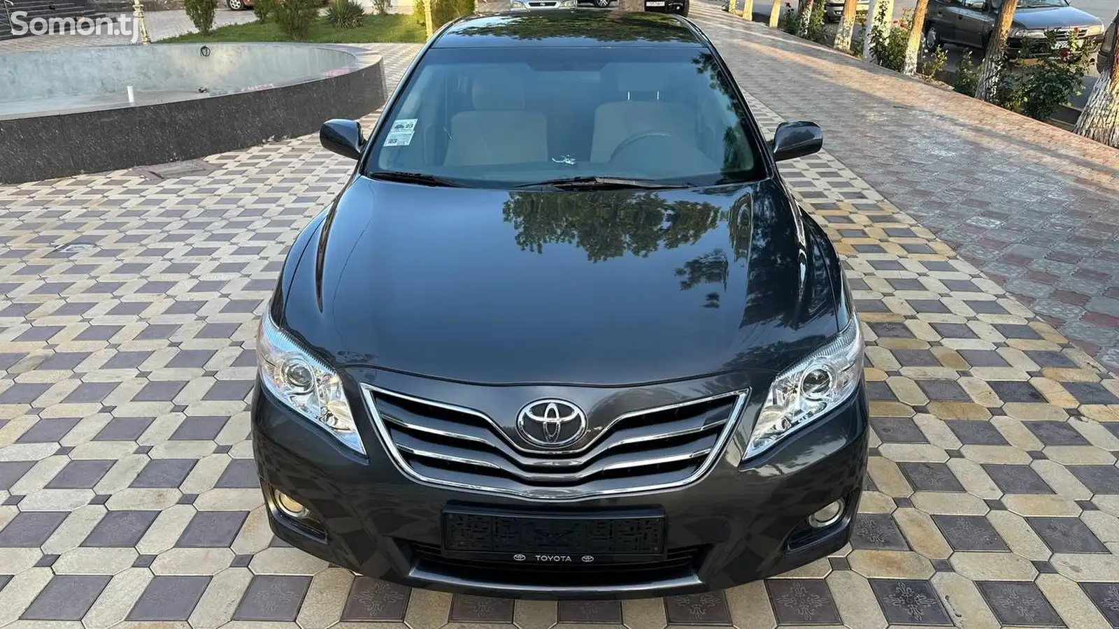 Toyota Camry, 2011-1