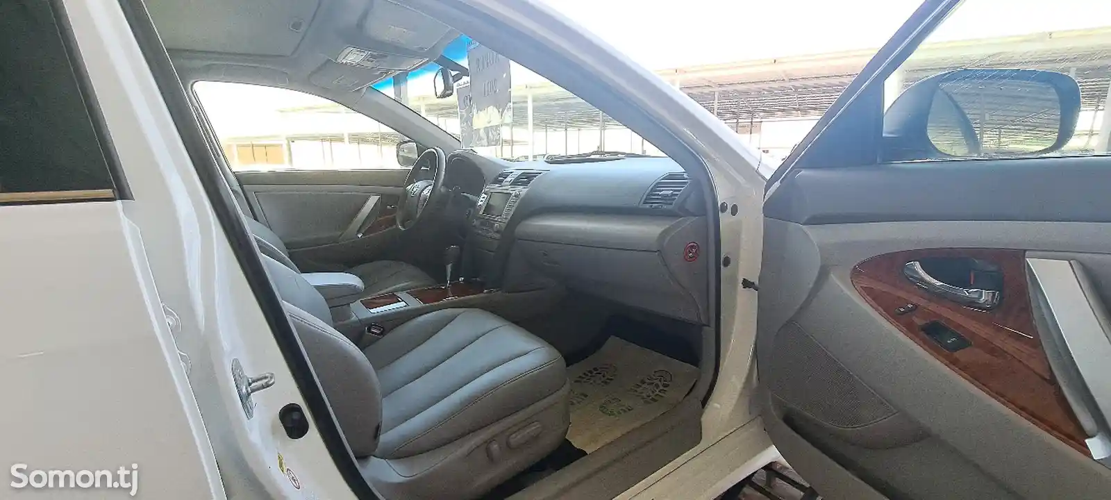 Toyota Camry, 2011-7