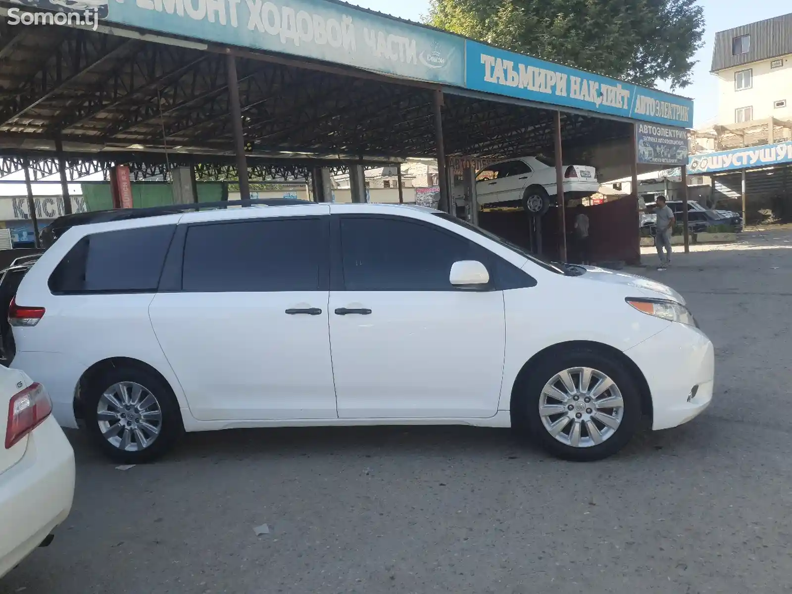 Toyota Sienna, 2014-6