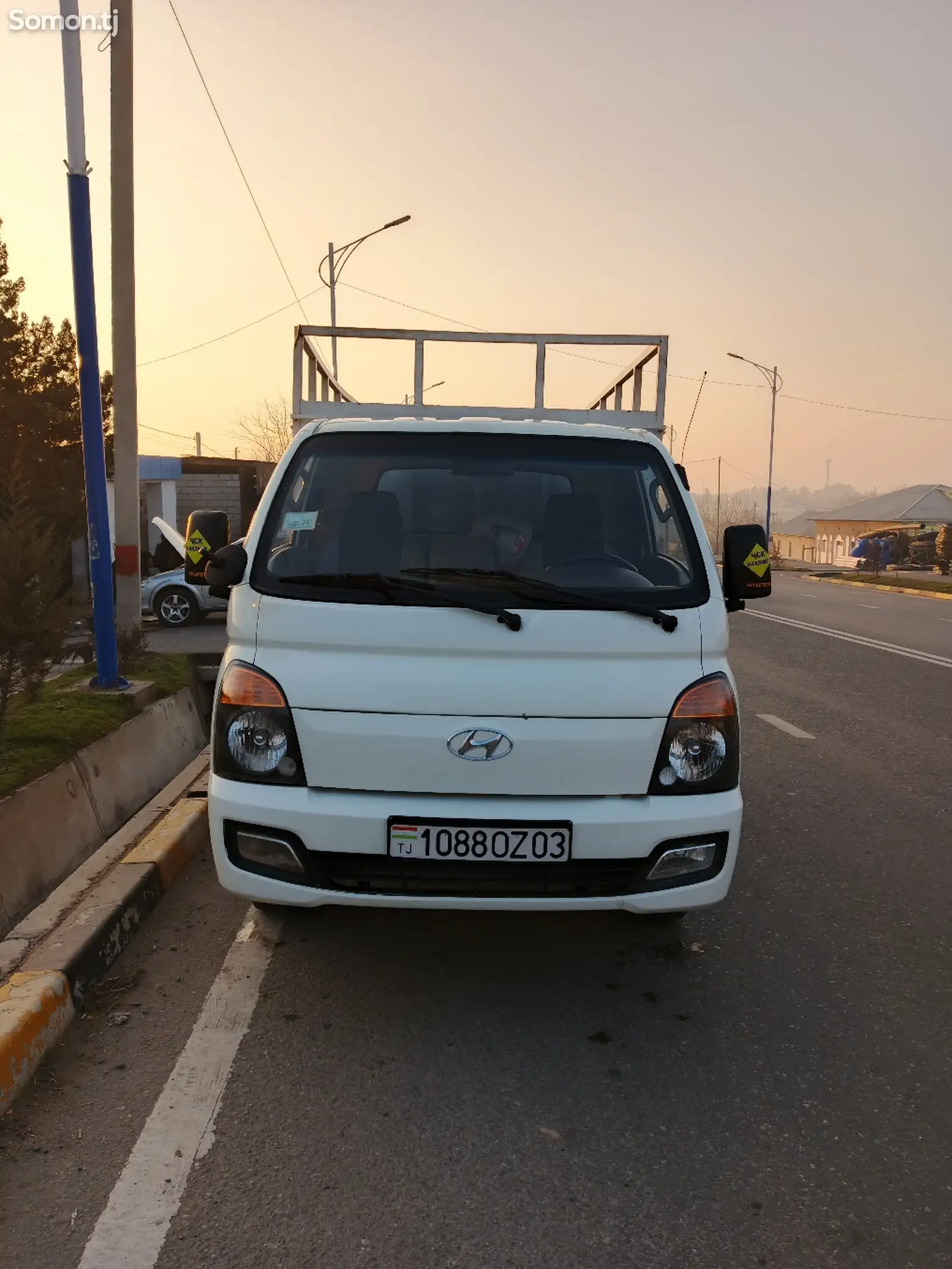 Бортовой автомобиль Hyundai Porter, 2007-1