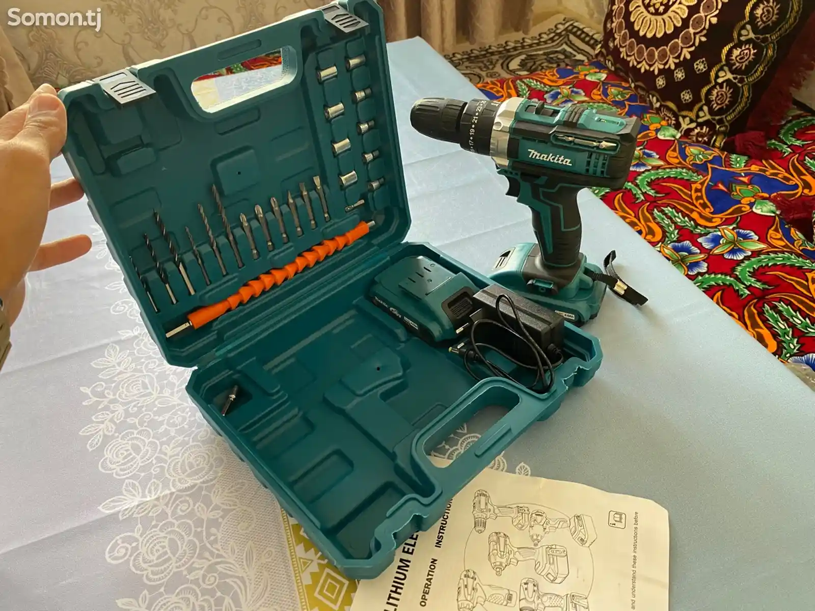 Дрель-шуруповерт Makita-1