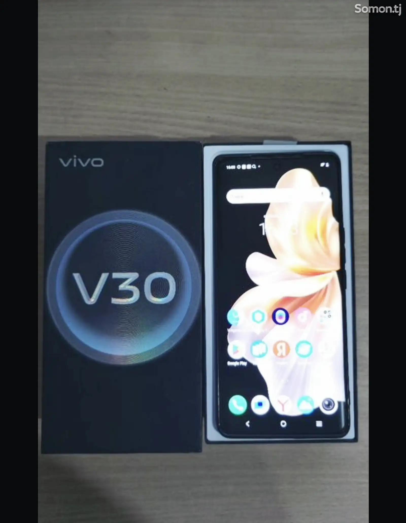 Vivo v30-1