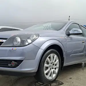 Opel Astra H, 2004