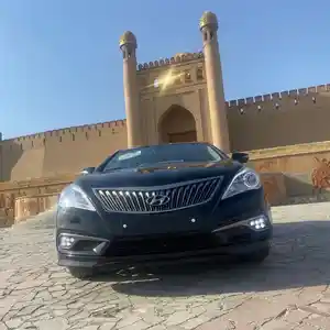 Hyundai Grandeur, 2015