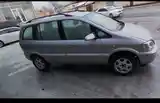 Opel Zafira, 2001-4