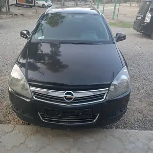 Opel Astra H, 2011