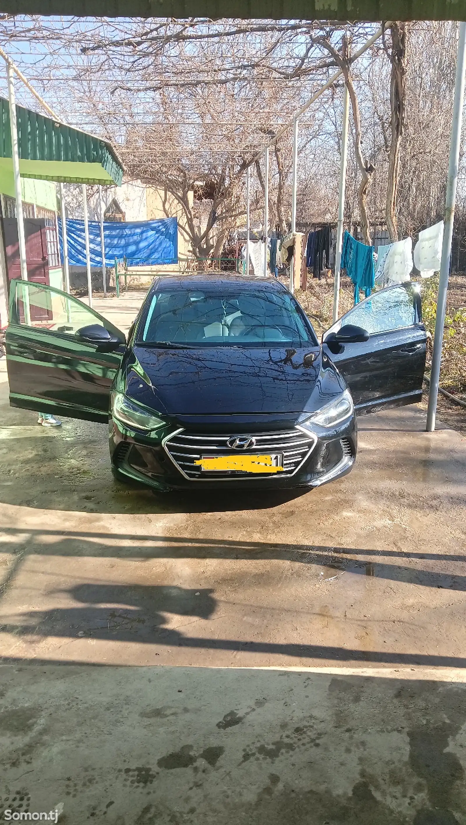 Hyundai Elantra, 2017-1