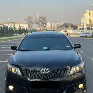 Toyota Camry, 2011