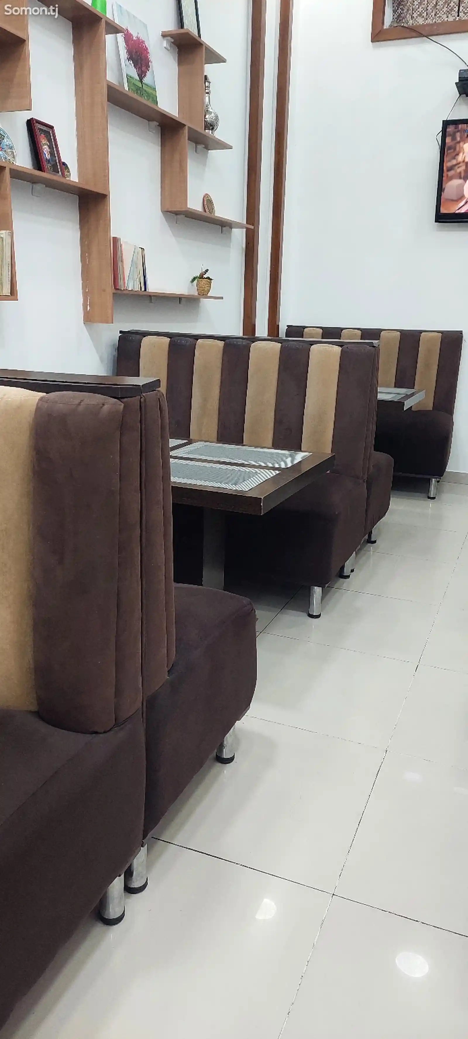Диван кресло и столики для кафе и ресторана-5