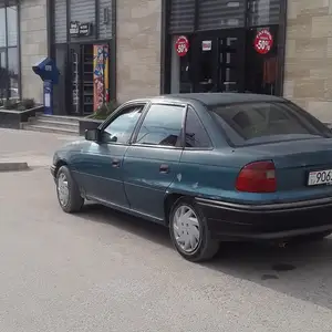 Opel Astra F, 1992