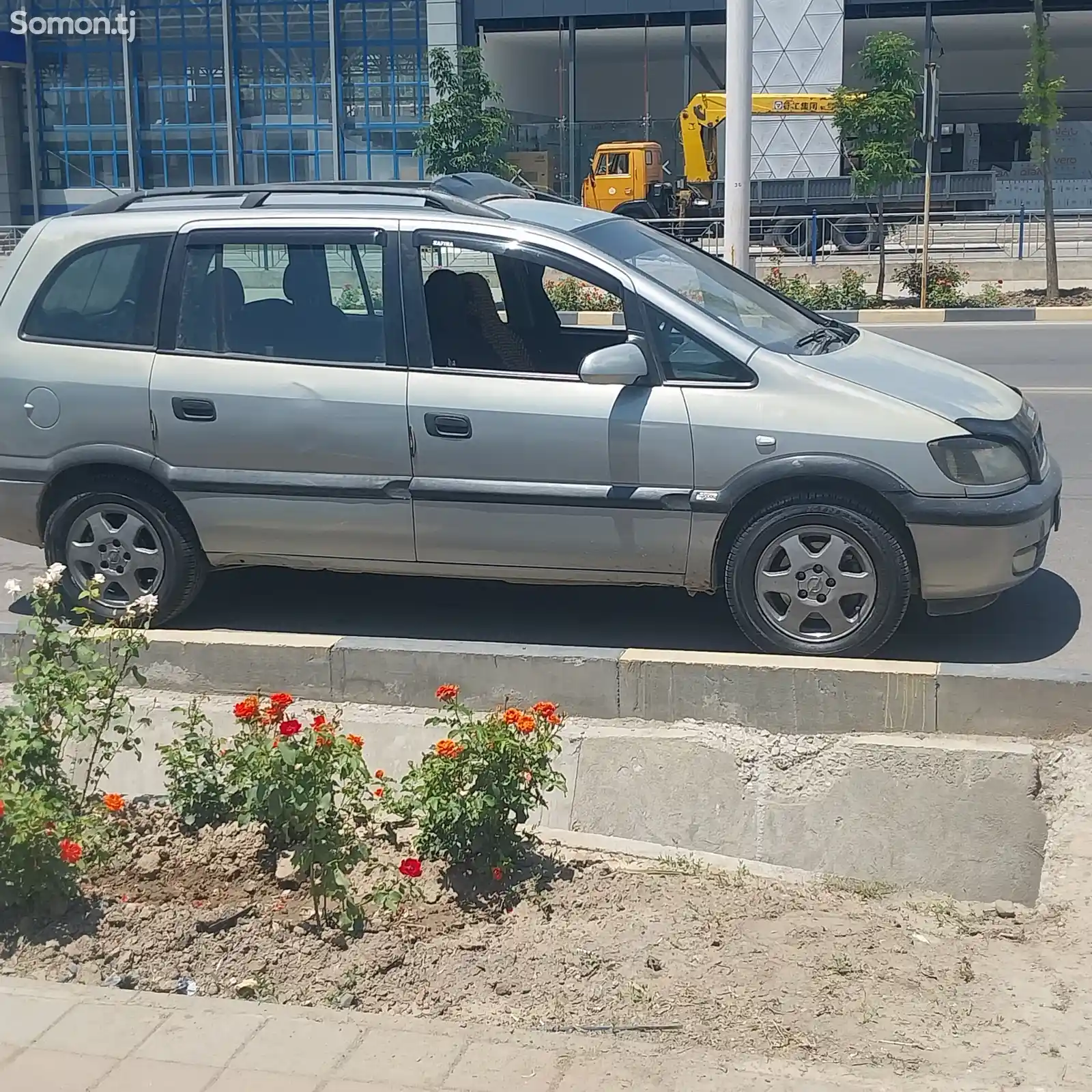 Opel Zafira, 2000-2