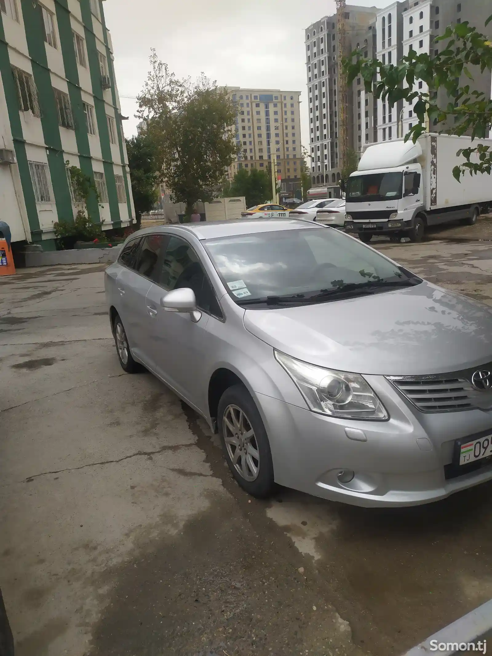 Toyota Avensis, 2010-1