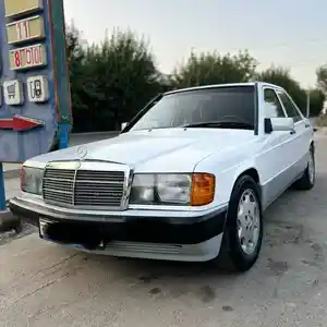 Mercedes-Benz W201, 1992